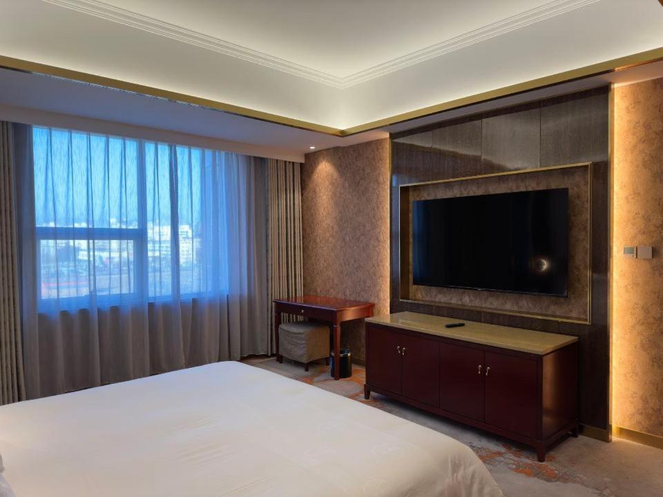 Beijing Jingyi Hotel Exterior foto