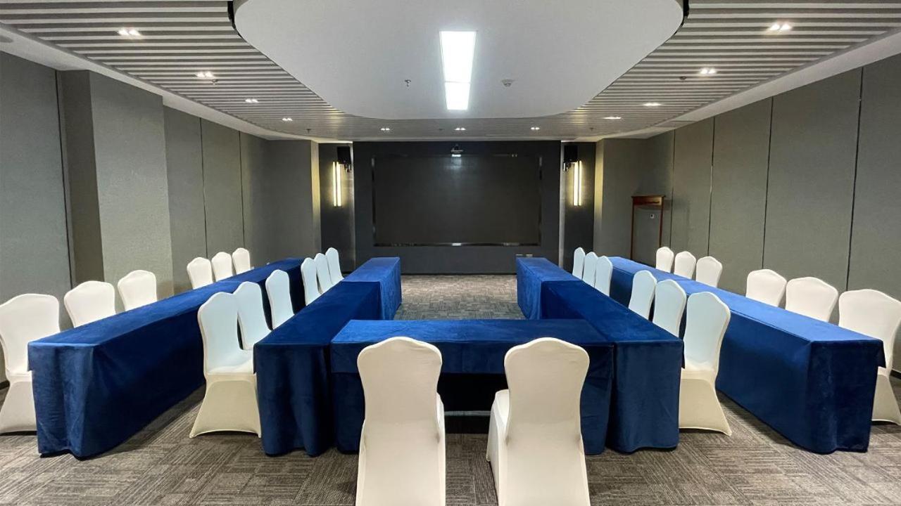 Beijing Jingyi Hotel Exterior foto